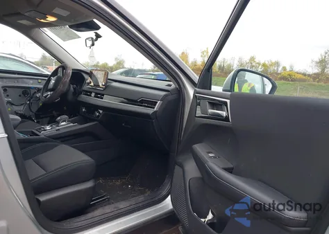 2024 Mitsubishi Outlander Es 2.5 S-Awc from USA, damaged, VIN JA4J4UA88RZ086777